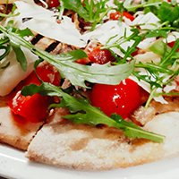 Pizza crudo e granza